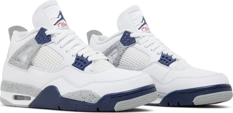 Air Jordan 4 Retro Midnight Navy, white