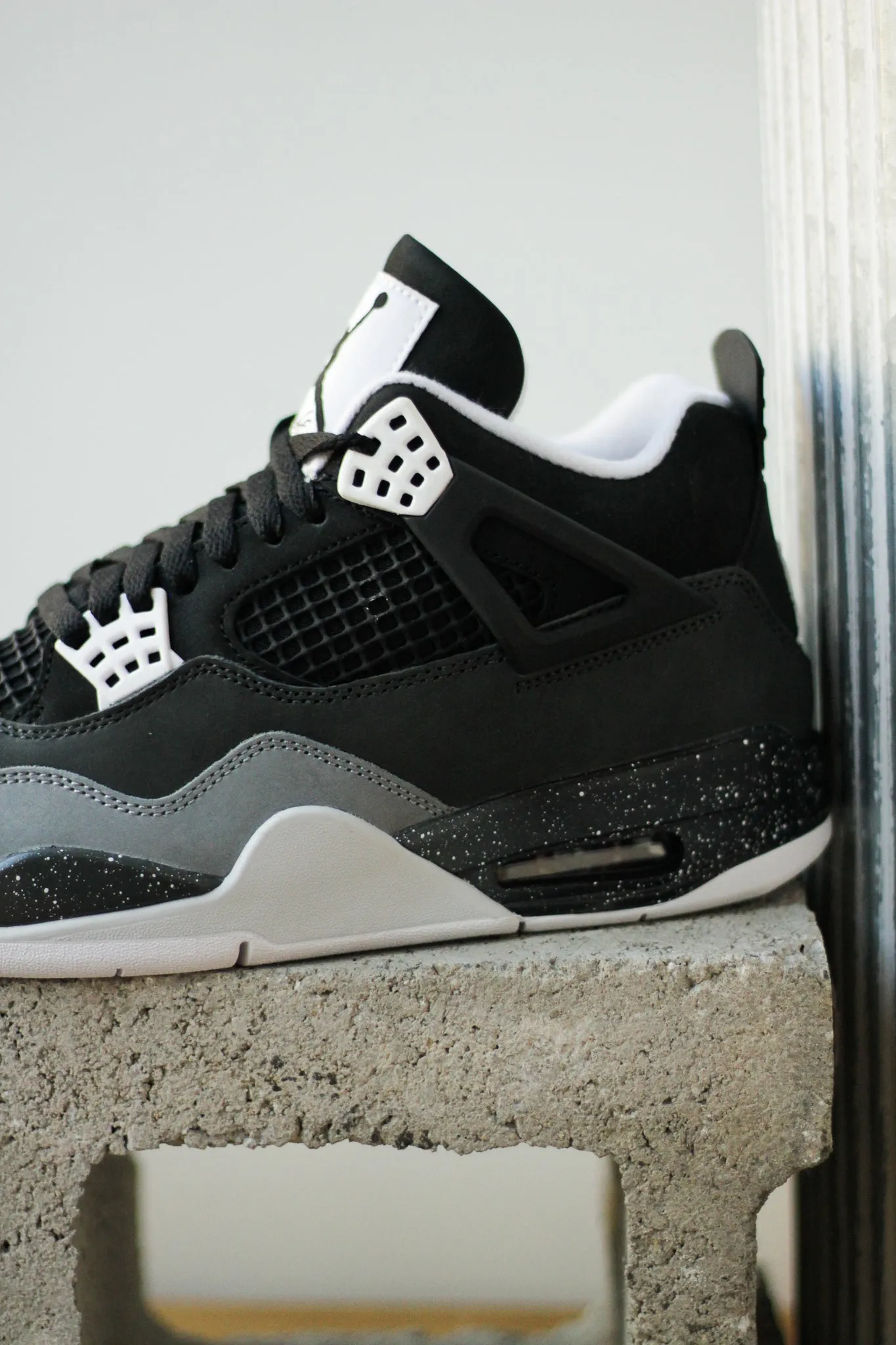 AIR JORDAN 4 RETRO "BLACK/ANTHRACITE"