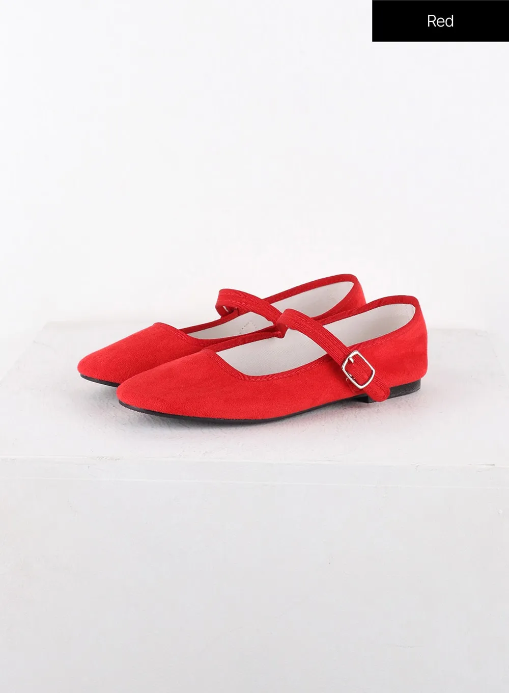 Buckled Flat Velvet Shoes OD320