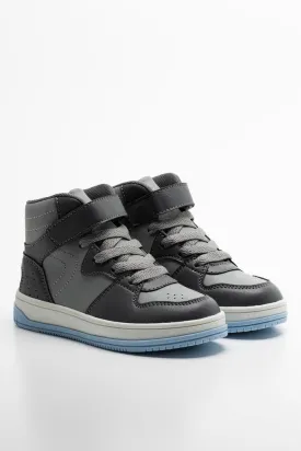 High Top Skate Sneaker Grey