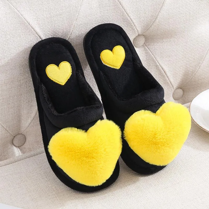 Non Slip Plush Heart Design Fluffy Slippers For Women